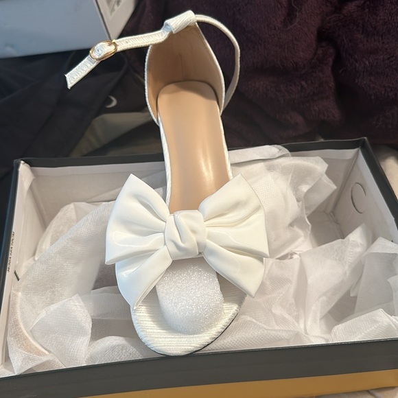 White Block Heel - Picture 5 of 5